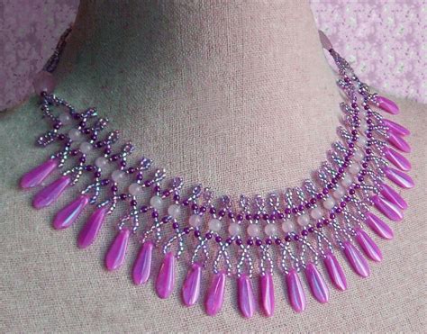 Free pattern for beautiful necklace Fuchsia Petals | Beads Magic ...