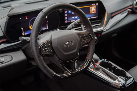 2024 Chevrolet Trax Review: The Best Affordable Car from Detroit | Gear ...