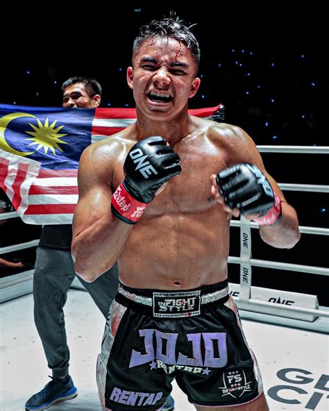 [VIDEO] 16-Year-Old M'sian Sends Opponent To The Ground In Stunning Muay Thai Knockout