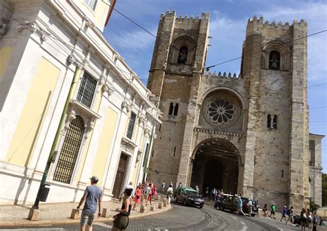 Lisbon Cathedral - Opening Times, What To See | Free-City-Guides.com