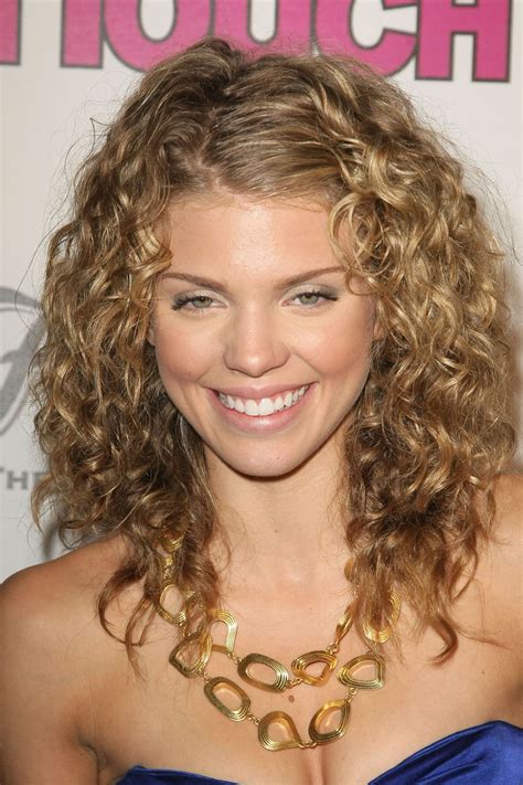 Curly Hairstyles | Latest Hairstyles