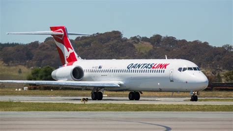 QantasLink Boeing 717 business class: Brisbane-Canberra - Executive Traveller