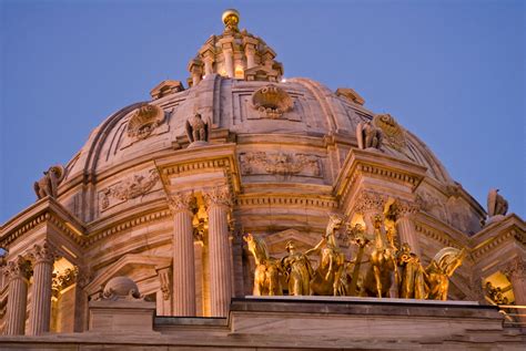 State Capitol Building / Minnesota.gov