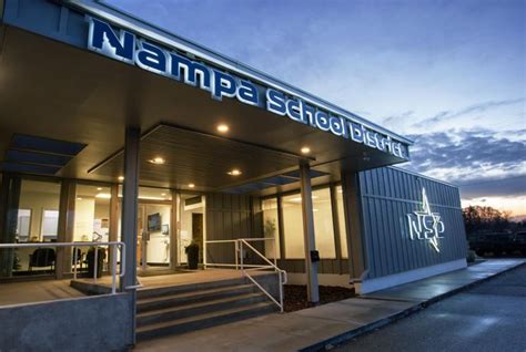 Nampa School Board votes to close four schools