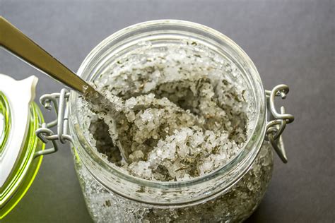 How To Make A Revitalizing Peppermint Foot Scrub