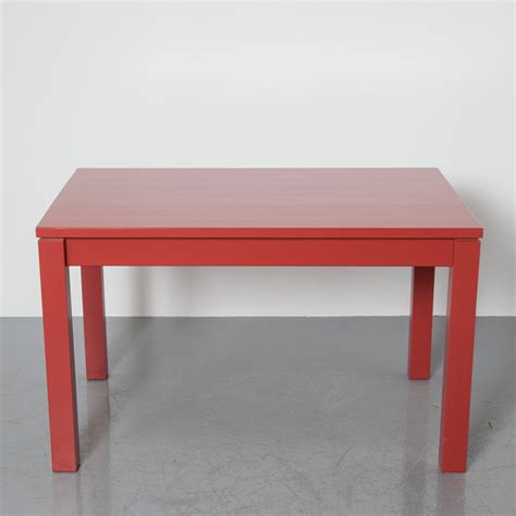 Red Solid Wood Table ⋆ Neef Louis Design Amsterdam