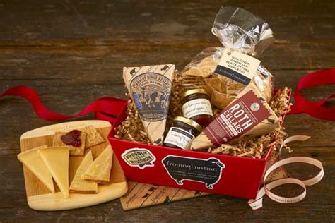 Cheese Gift Baskets from Wisconsin | Wisconsin Cheese | Wisconsin Cheese