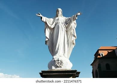 Jesus Christ Open Arms Statue Front Stock Photo 2211476371 | Shutterstock