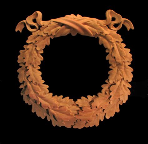 Oak Leaf Wreath - Medallion | Window, Door & Ceiling Trim