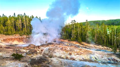 A Yellowstone Geyser Has Erupted For The Third Time In Six Weeks. What ...