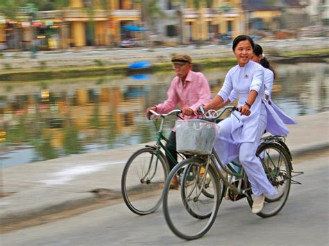 Resilient Dynamism: What Vietnam Needs Now « essential VNHELP