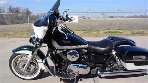 $3,799: 2004 Kawasaki Vulcan 1500 Classic with Harley Fairing and Saddlebags - YouTube