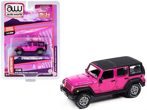 Auto World 1:64 Mijo Exclusive Custom 2018 Jeep Wrangler Rubicon Unlimited 4x4 Pink