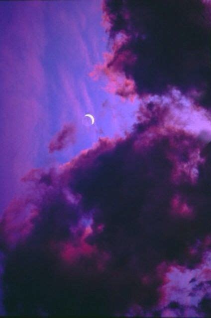 Purple midnight sky cloud moon | Papel de parede roxo, Wallpapers roxos, Tons de roxo