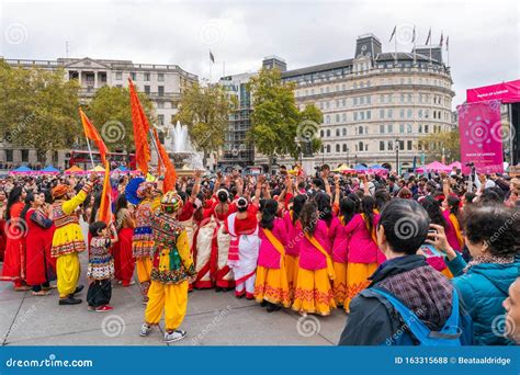 Diwali Celebrations in London, UK Editorial Stock Photo - Image of holiday, crowd: 163315688