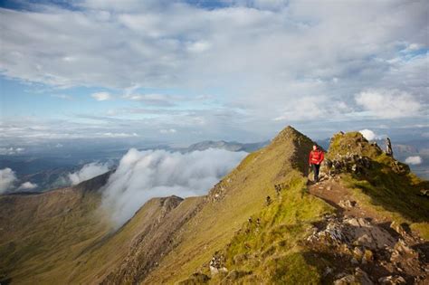 How to climb Mount Snowdon | Welsh Walks | Snowdonia, Hill walking, Travel