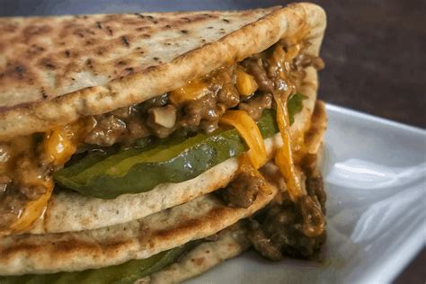 Cheeseburger Quesadilla: A Quick and Easy, Low Calorie Recipe