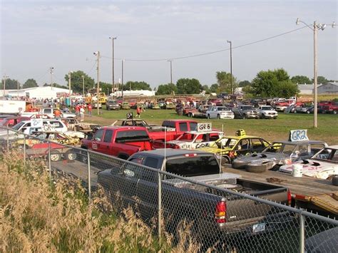 Coon Rapids, IA : figure 8 racing on saturday night photo, picture ...