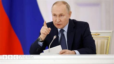 Vladimir Putin makes little mention of Ukraine in new year speech