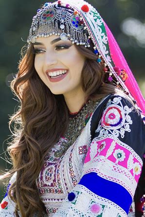 Pin by Samir Aziri on a f g h a n ~ d r e s s | Afghan clothes, Afghan dresses, Afghani clothes