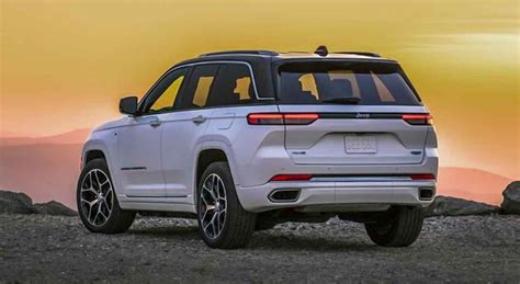 2023 Jeep Trackhawk: Next-Gen SUV Cars Review and Price | Cars Authority