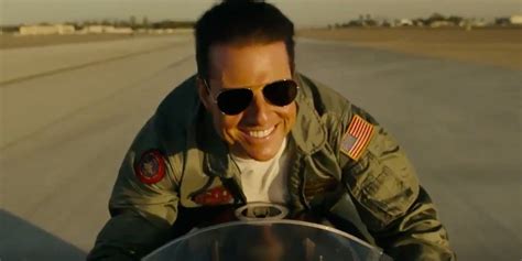 Top Gun 2 Trailer Shows Tom Cruise Flying High in Sequel