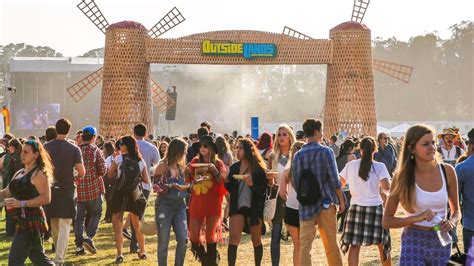 PHOTOS: 2015 Outside Lands Music Festival in San Francisco | abc7news.com