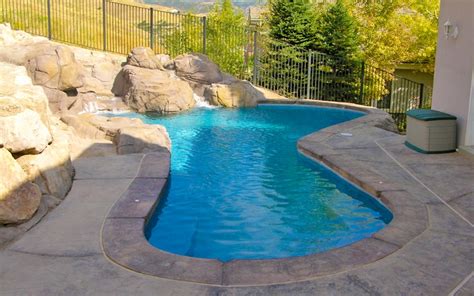 Our Favorite Utah Custom Swimming Pool Designs | SBI Waterfalls