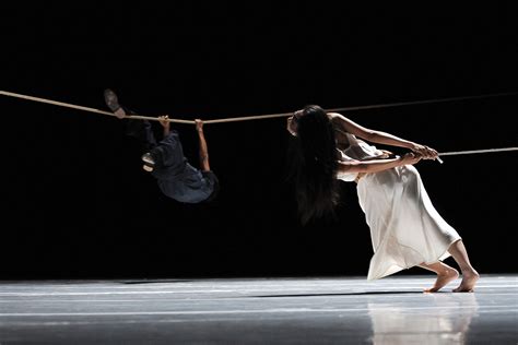 Reviving Pina Bausch's Bluebeard: A Choreographic Analysis of Interhuman Relationships | | Flash Art