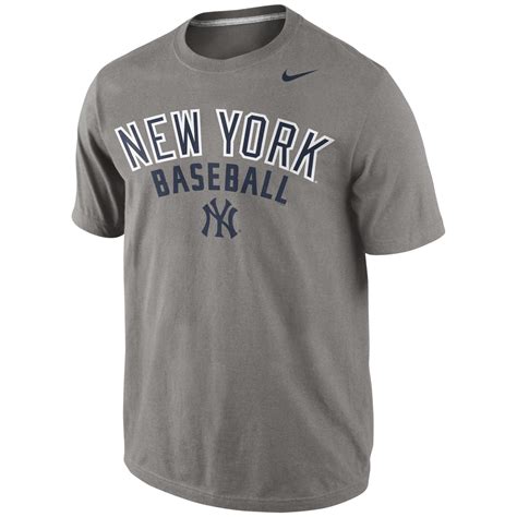 Nike Men'S New York Yankees Away Practice T-Shirt in Gray for Men | Lyst