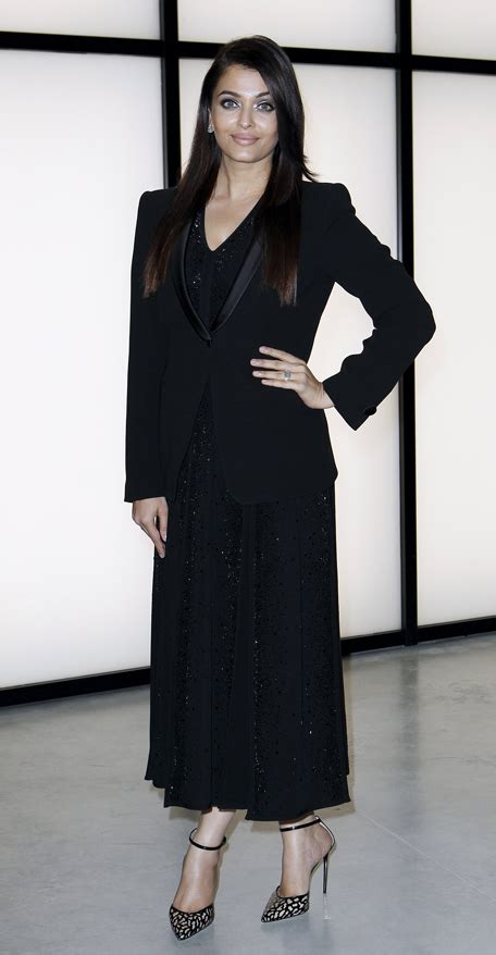 Giorgio Armani's 40 years: Aishwarya Rai leads fashion parade ...