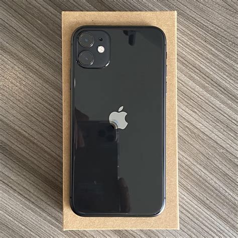 Apple iPhone 11 128GB Black ( Refurbished )