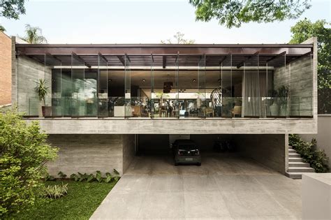 Brazilian Modern Houses - The modern brazilian house showcases a ...