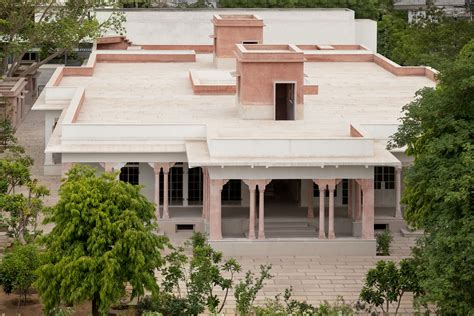 Bijoy Jain turns Nila House in Jaipur into a craftsmanship centre