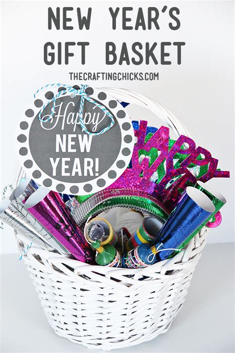 New Year's Eve Gift Basket - The Crafting Chicks