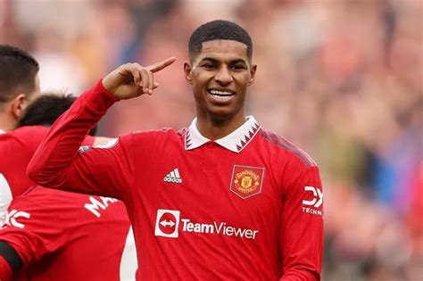 Marcus Rashford explains celebration as Barcelona ace fires Manchester ...