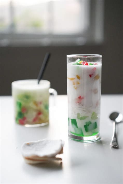 Chè Thái Recipe (Vietnamese Fruit Cocktail) - Hungry Huy