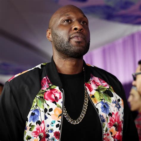 Lamar Odom Reportedly Involved in Hooters Altercation Where Gun Was Fired | News, Scores ...