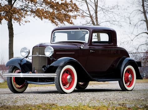 1932 Ford V8 Deluxe Coupé | 1932 ford, Classic cars vintage, Classic cars