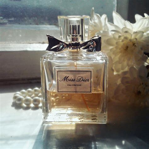 Miss Dior Eau Fraiche Christian Dior perfume - a fragrance for women 2012