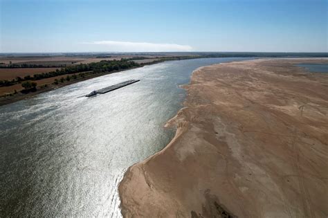 Drought is disrupting Mississippi River supply chain | Courthouse News ...