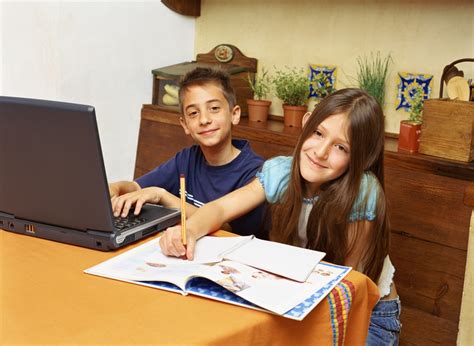 Children doing homework Free Photo Download | FreeImages