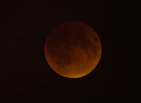 Super moon eclipse: The most stunning photos we could find