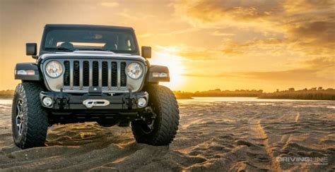 Jeep Gladiator Winch Bumper Upgrade | Inside Line | DrivingLine