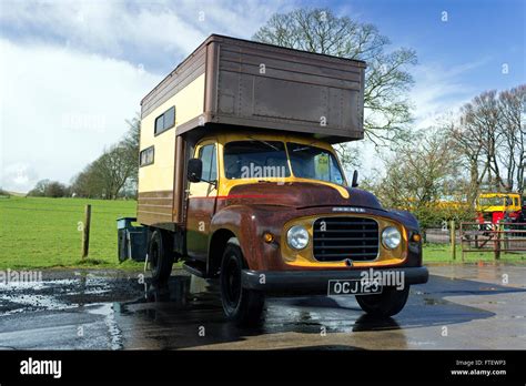 Commer lorry hi-res stock photography and images - Alamy