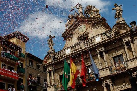 Pamplona Fiesta - All You Need to Know BEFORE You Go