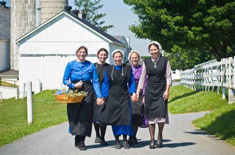 Why Do the Amish Pull Their Teeth? (Amish Health Deep Dive) – Amish Baskets