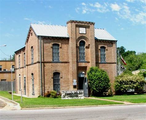 Carthage Texas history, trip, landmarks, attractions & photos.