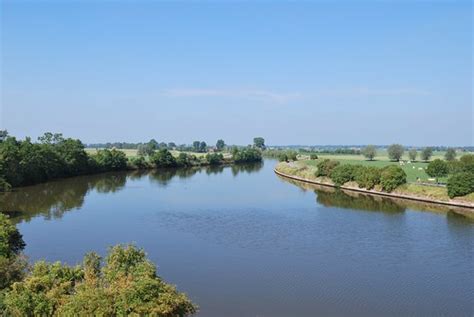 Yser river IJZER | A now peaceful view on the Yser river nea… | Flickr