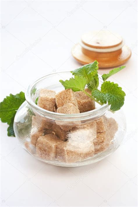 Brown sugar in glass bowl — Stock Photo © mangost #5319808